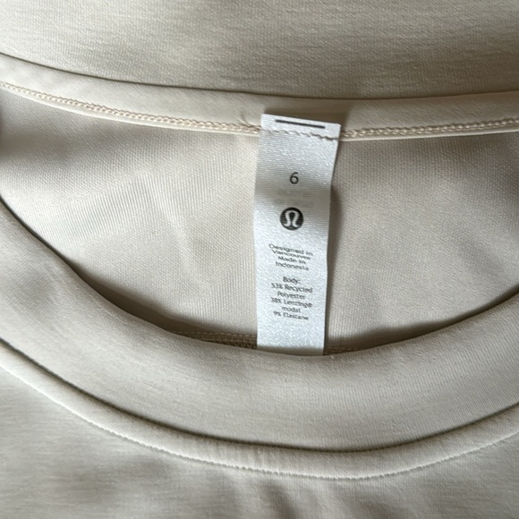 Perfectly Oversized Cropped Crew - Picture 7 of 11